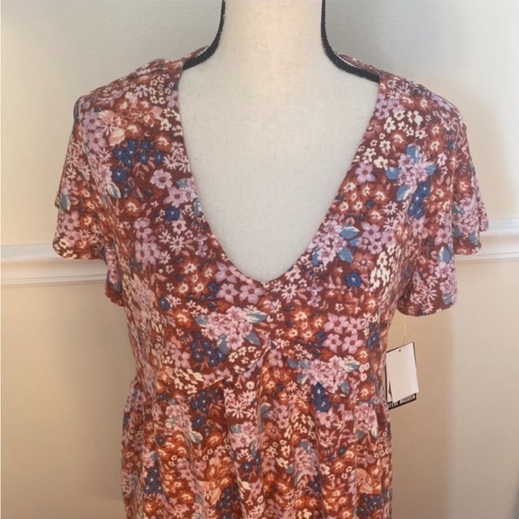Steve Madden “burnt coral” floral V-neck Dress Size XL. NWOT - Picture 2 of 10